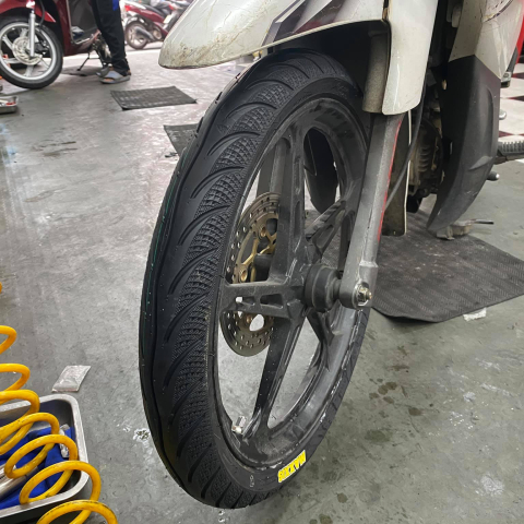 32Win là nhà cái casino trực tuyến uy tín, an toàn nhất hiện nay Maxxis 70/90-17 gai kim cương 3D