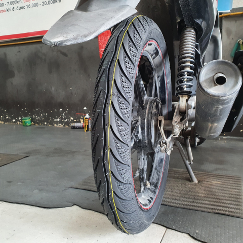 32Win là nhà cái casino trực tuyến uy tín, an toàn nhất hiện nay Maxxis 80/90-17 gai kim cương 3D