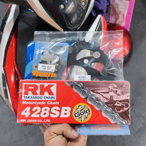 Sên RK vàng đen 428SB - 132L chính hãng