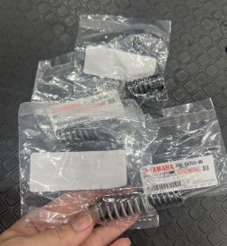 Lò xo nồi Exciter 150 (bộ 4 cái)