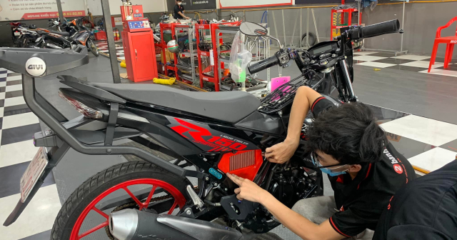 Chọn mua lọc gió cho xe Satria nên thay loại nào tốt?