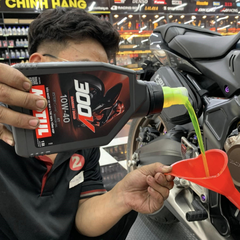 Trang chủ link tổng 32win32 com chính thức 300V Racing/Road 10W40 1L