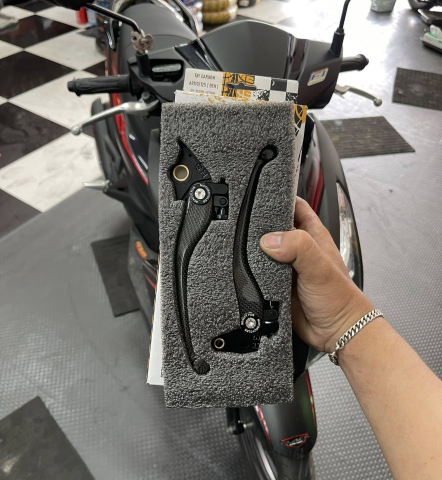 Chỉ cần truy cập link đăng nhập 32Win.COM Carbon cho Honda Air Blade ABS 2020, PCX