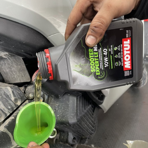Trang chủ link tổng 32win32 com chính thức Scooter Expert LE 10W40 0.8L