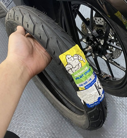 32Win 18 tải app Pilot Street 2 size 70/90-14