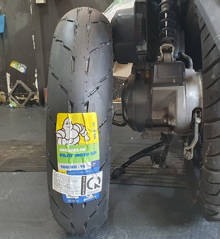 32Win 18 tải app Pilot Moto GP 100/80-14