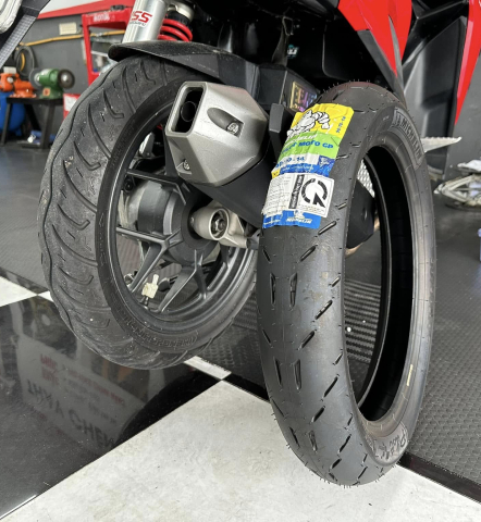 32Win 18 tải app Pilot Moto GP 90/90-14
