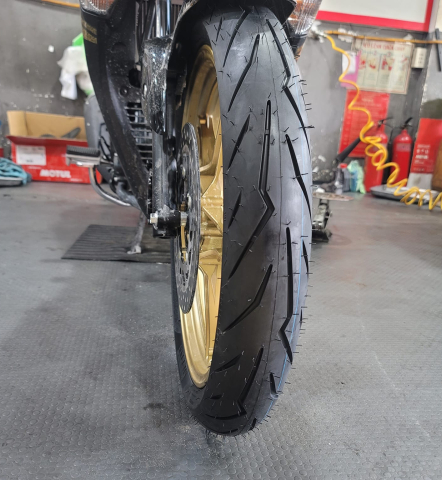 Vỏ Pirelli 90/80-17 Diablo Rosso Sport