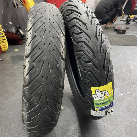 32Win 18 tải app City Grip 2 size 110/80-14