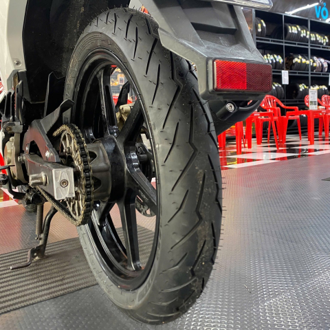 Vỏ Pirelli 100/80-17 Diablo Rosso III