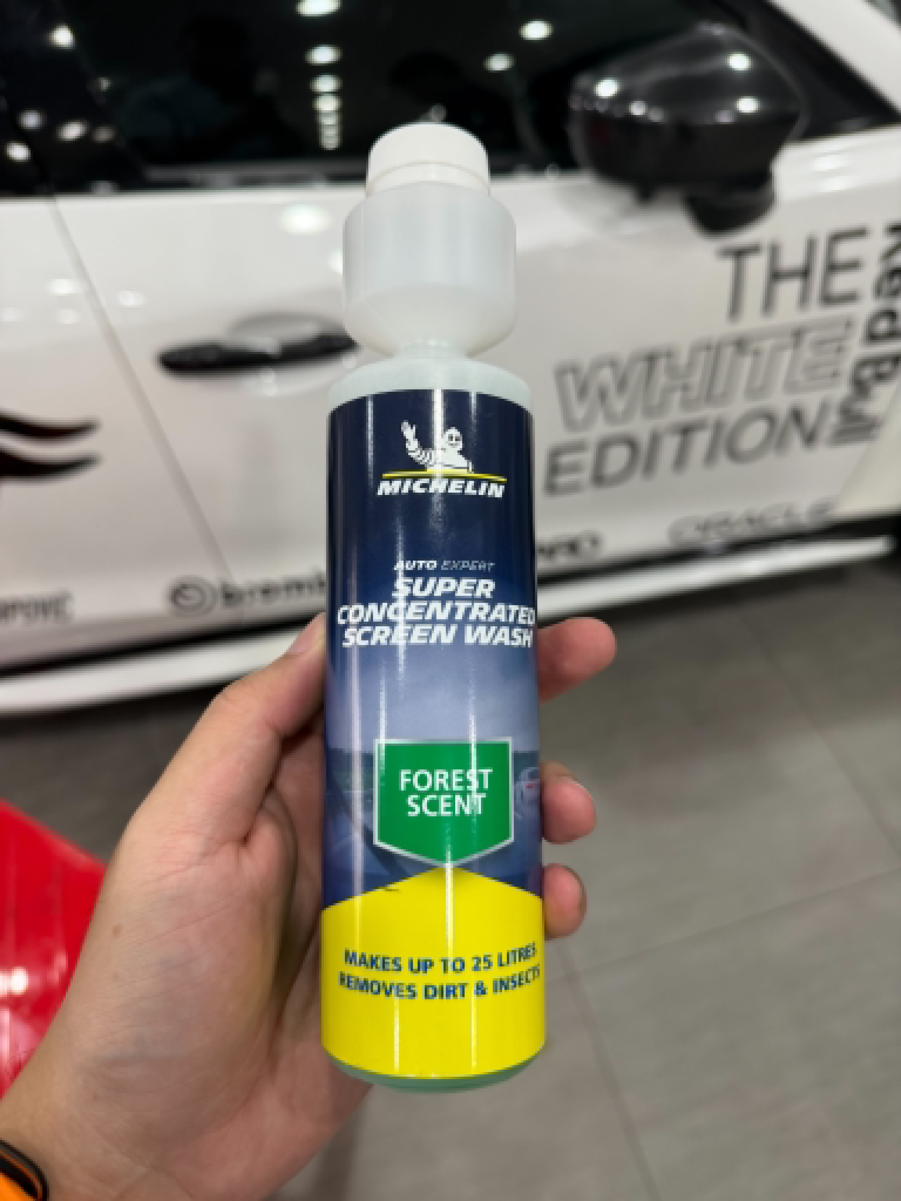 Chai rửa kính chắn gió xe Ô tô siêu đậm đặc Michelin-W31999