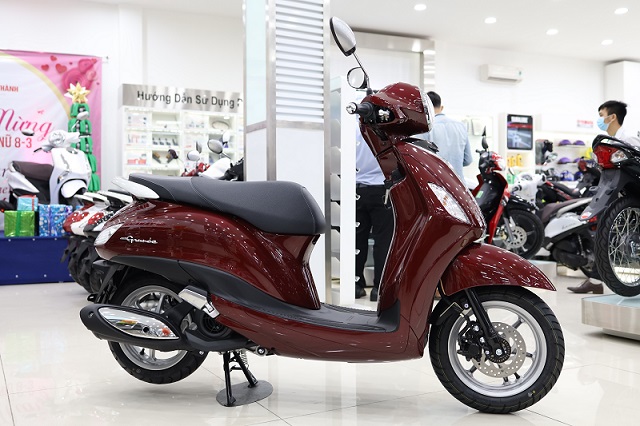 vỏ xe grande
